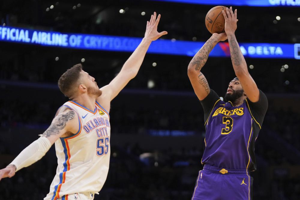 边锋球员 边锋球员