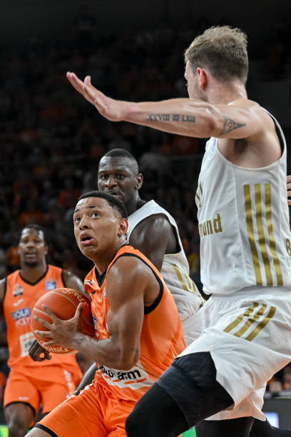 足球世界中 足球世界中